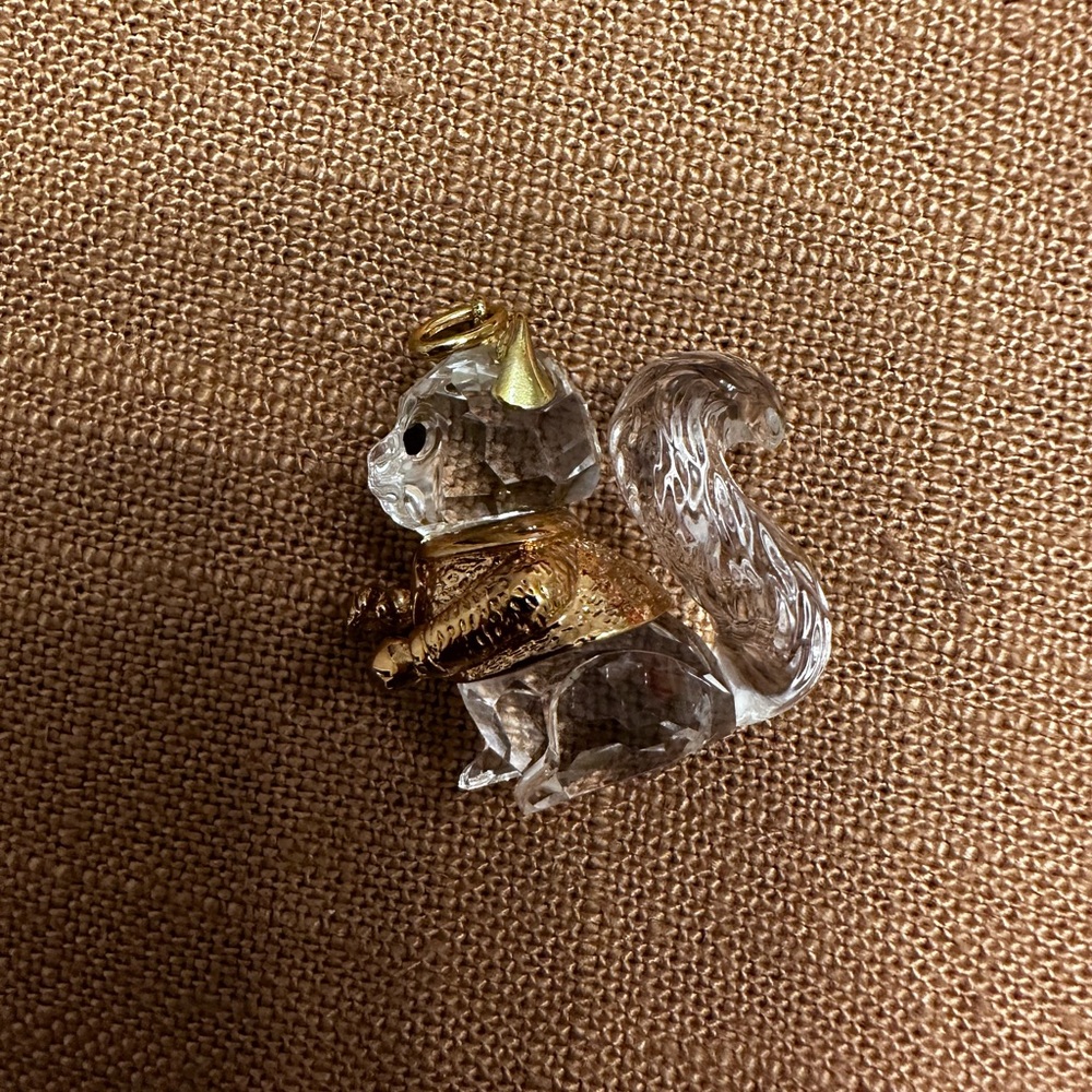 Rare Swarovski Crystal Memories Squirrel Pendant - Gem